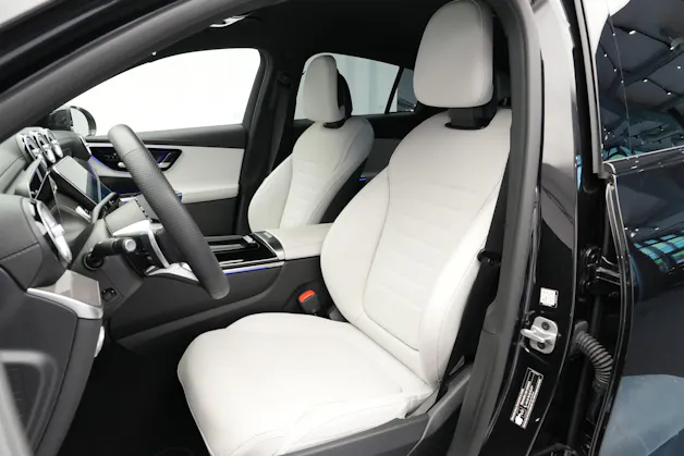 MERCEDES-BENZ GLC Coupé 200 4Matic AMG Line 9G-Tronic *AHK* *Assistenzpaket* *Lenkradheizung*