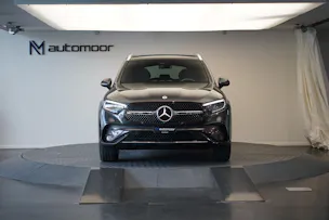 MERCEDES-BENZ GLC 200 4Matic 9G-Tronic AMG Line *AHK* *Panorama* *Assistenzpaket*