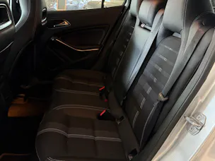 MERCEDES-BENZ GLA 220 Urban 4Matic 7G-DCT