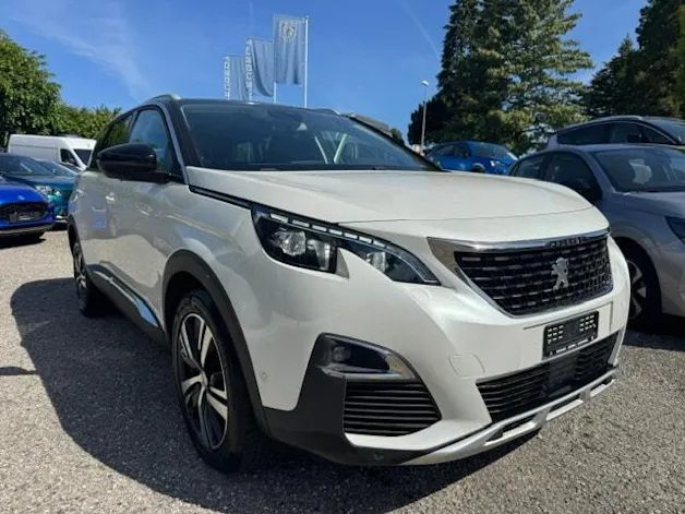 PEUGEOT 5008 1.2 Pure Tech Allure