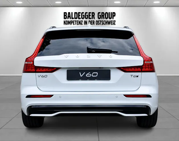 VOLVO V60 2.0 T6 TE Ultra Dark eAWD