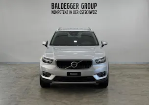 VOLVO XC40 2.0 D4 Momentum AWD