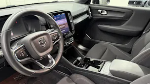 VOLVO XC40 P6 Core