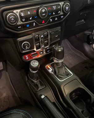 JEEP Wrangler 2.0 PHEV Unlimited Rubicon Automatic Soft Top