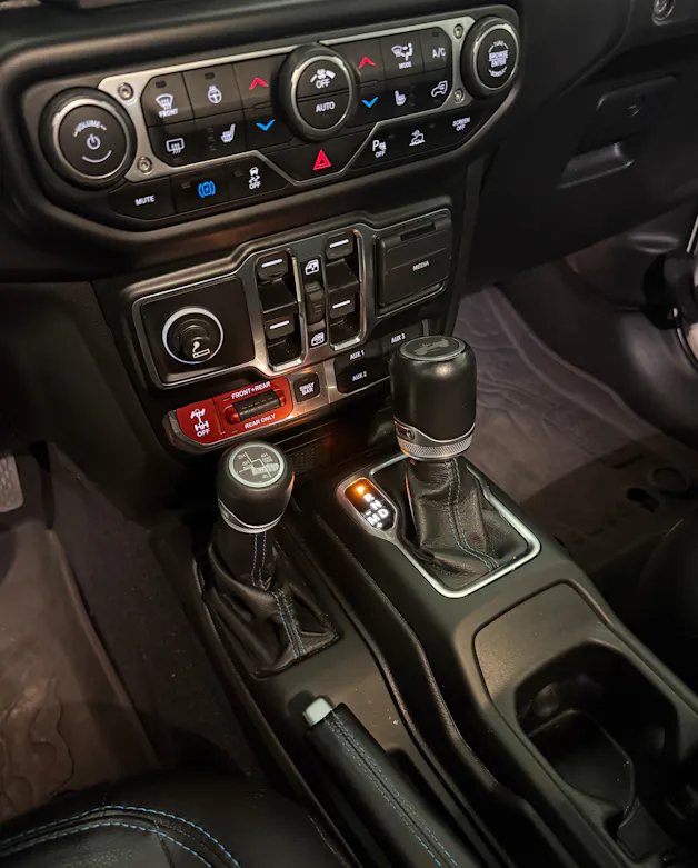 JEEP Wrangler 2.0 PHEV Unlimited Rubicon Automatic Soft Top