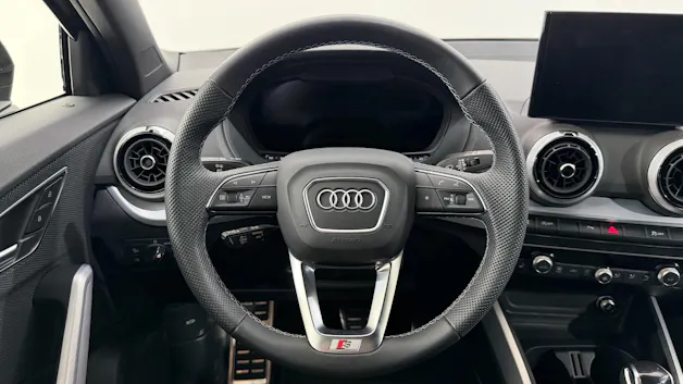 AUDI Q2 2.0 40 TFSI S Line quattro