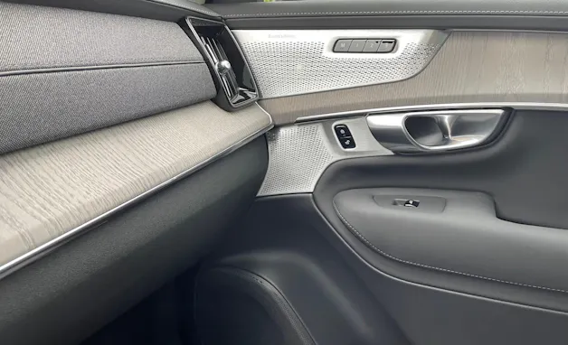 VOLVO XC90 2.0 T8 TE Ultra Dark eAWD