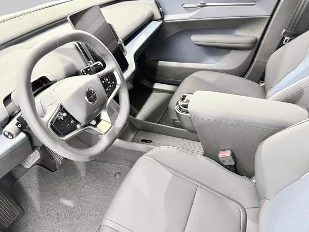 VOLVO EX 30 E60 Twin Plus Performance