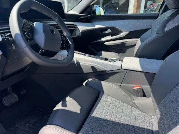 PEUGEOT 3008 Allure Prenium Hybrid léger MHEV