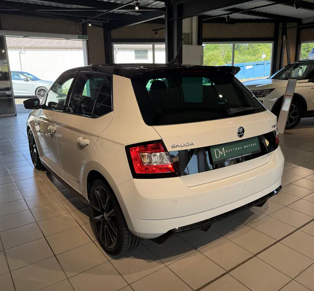 SKODA Fabia 1.4 TSI R5 DSG