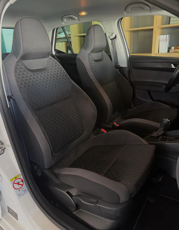 SKODA Fabia 1.4 TSI R5 DSG