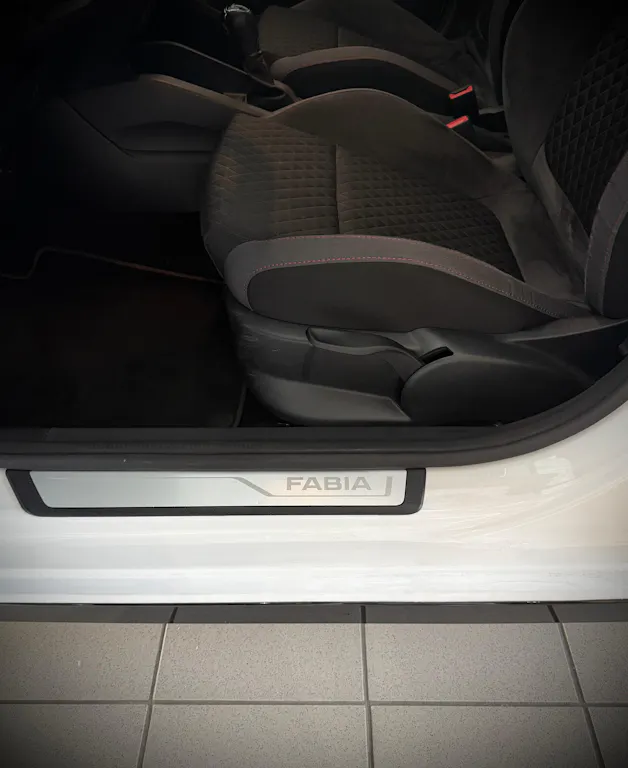 SKODA Fabia 1.4 TSI R5 DSG