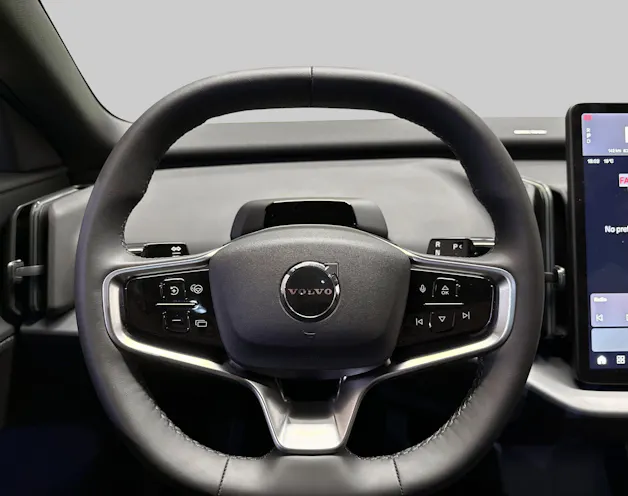 VOLVO EX 30 CC E60 Twin Performance A