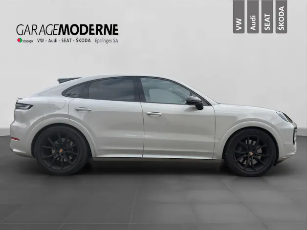 PORSCHE Cayenne Coupé GTS Tiptronic
