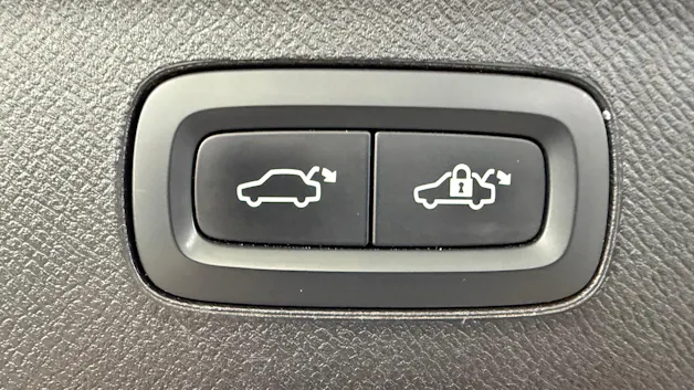 VOLVO XC90 2.0 T8 TE Inscription 7P.