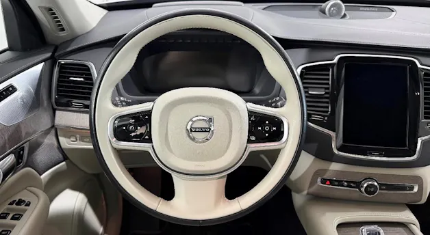 VOLVO XC90 2.0 T8 TE Inscription 7P.
