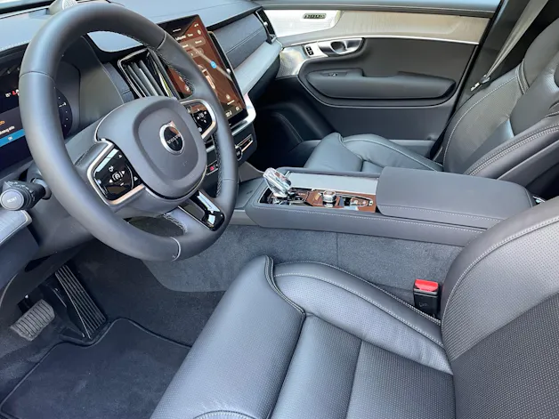 VOLVO XC90 2.0 T8 TE Ultra Dark eAWD