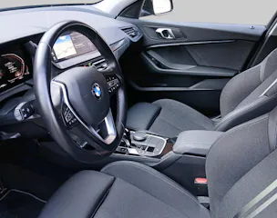 BMW 1 Series F40 120d xDrive