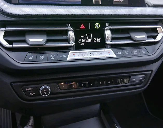 BMW 1 Series F40 120d xDrive