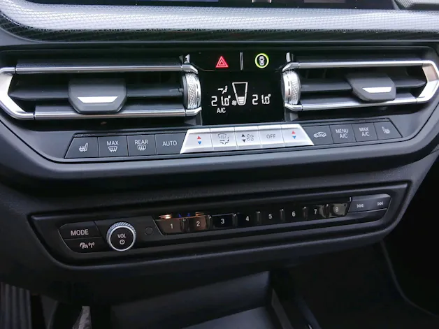 BMW 1 Series F40 120d xDrive