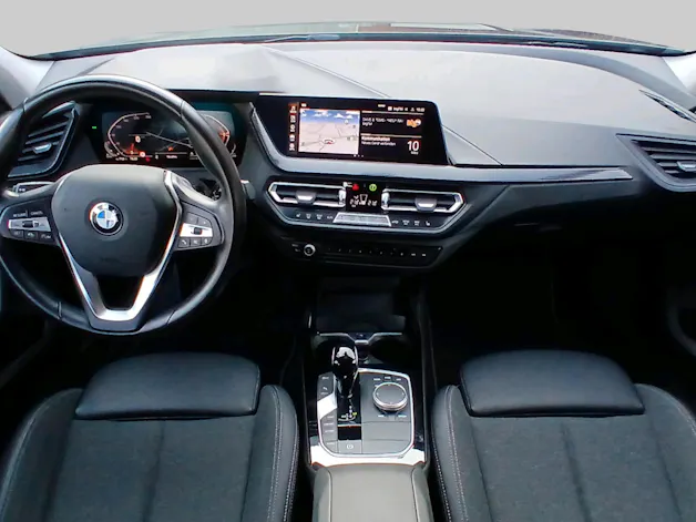 BMW 1 Series F40 120d xDrive