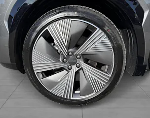 Lynk & Co 08
