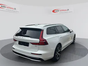 VOLVO V60 B4 Benzin Mild Hybrid Plus Dark DCT