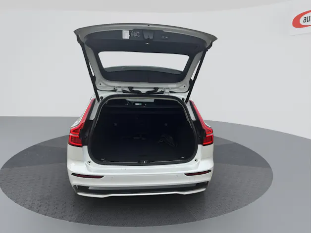 VOLVO V60 B4 Benzin Mild Hybrid Plus Dark DCT