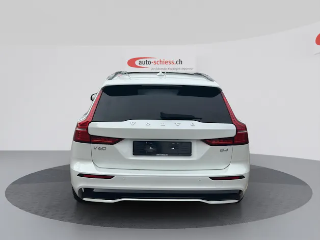 VOLVO V60 B4 Benzin Mild Hybrid Plus Dark DCT