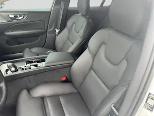 VOLVO V60 B4 Benzin Mild Hybrid Plus Dark DCT