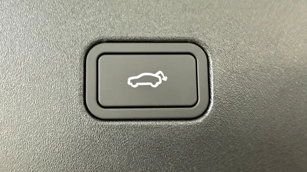 VOLVO EX 30 CC E60 Twin Performance A