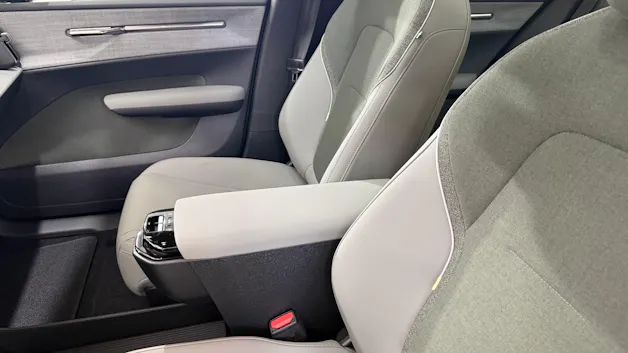 VOLVO EX 30 CC E60 Twin Performance A