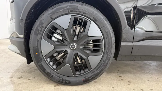 VOLVO EX 30 CC E60 Twin Performance A