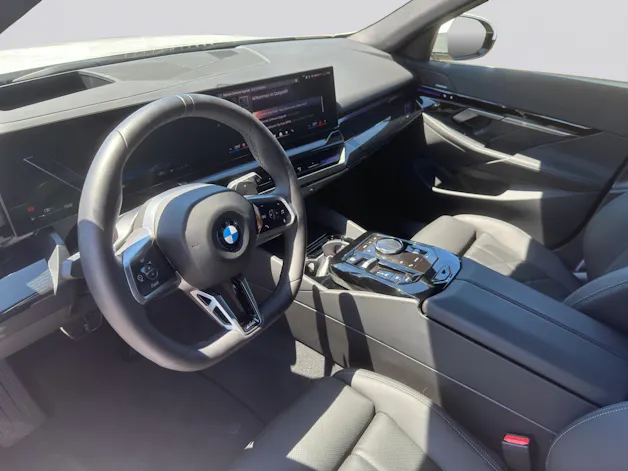 BMW 520d Touring M Sport Pro Steptronic Shadow line