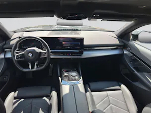 BMW 520d xDrive Touring M Sport Steptronic