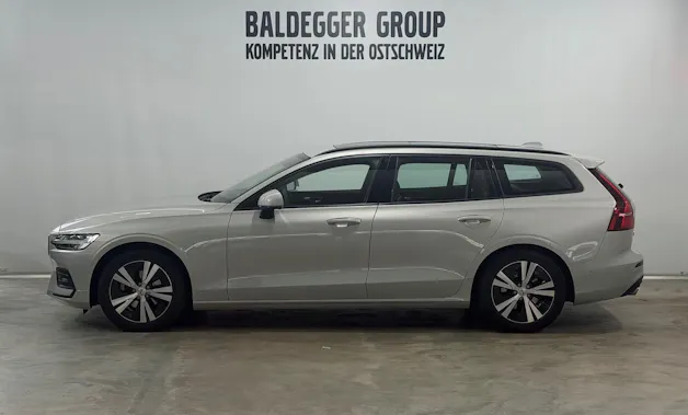 VOLVO V60 2.0 D4 Momentum