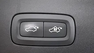 VOLVO V60 2.0 D4 Momentum