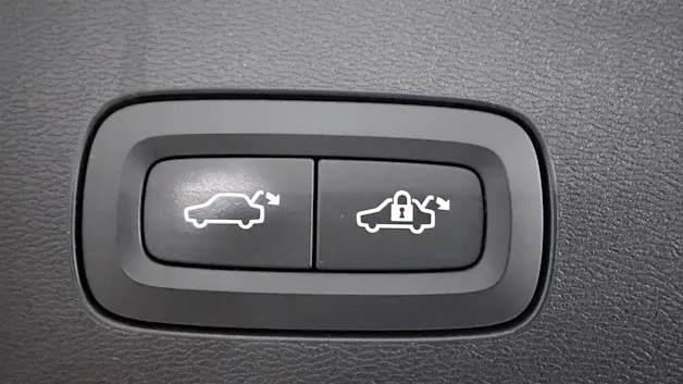 VOLVO V60 2.0 D4 Momentum