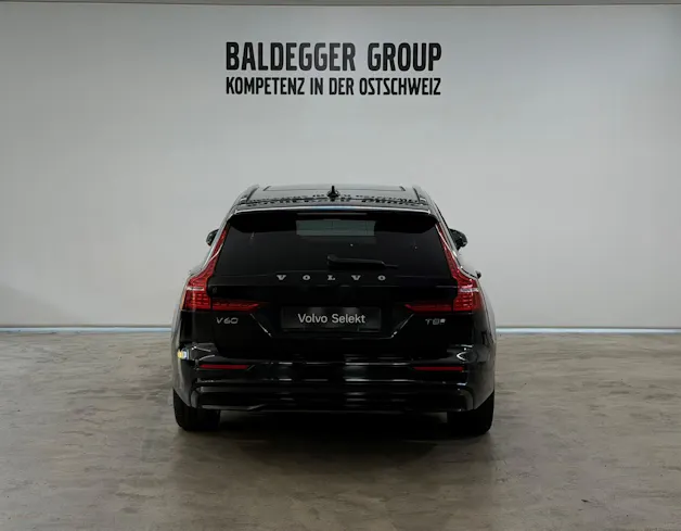 VOLVO V60 2.0 T8 TE Ultra Dark eAWD