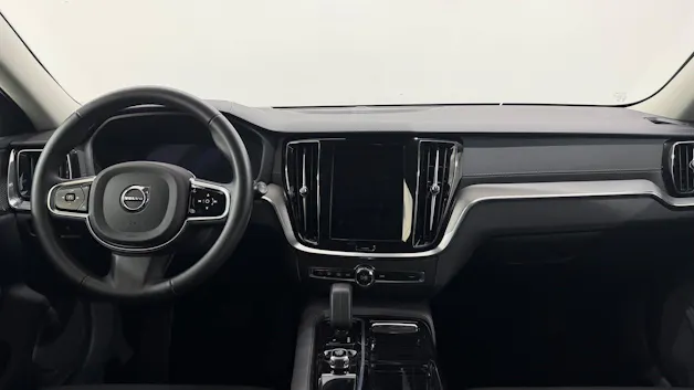 VOLVO V60 2.0 T8 TE Ultra Dark eAWD