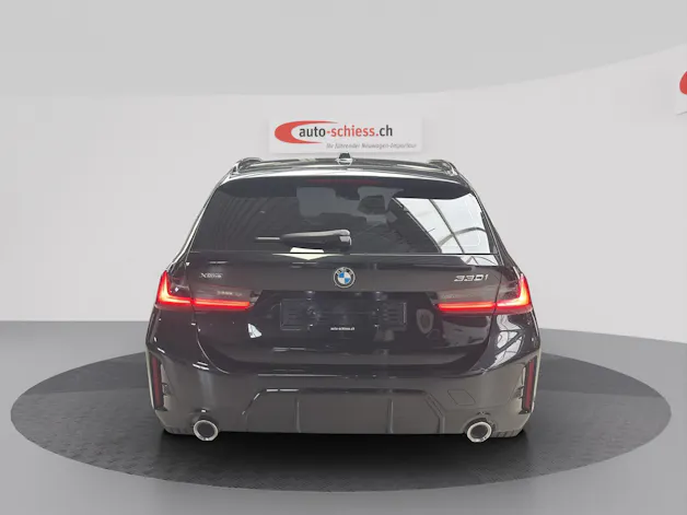 BMW 330i Touring xDrive Steptronic M Sport