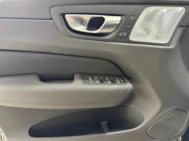 VOLVO XC60 2.0 T6 TE Ultra Bright eA