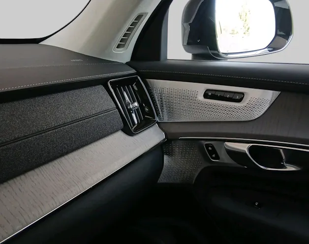 VOLVO XC90 2.0 B5 MH Ultra Dark AWD