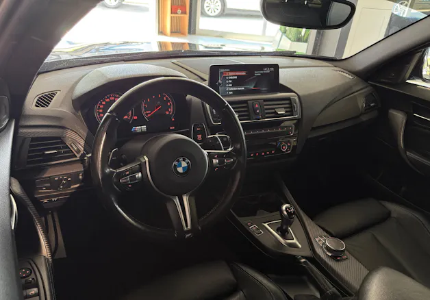 BMW M2 Drivelogic