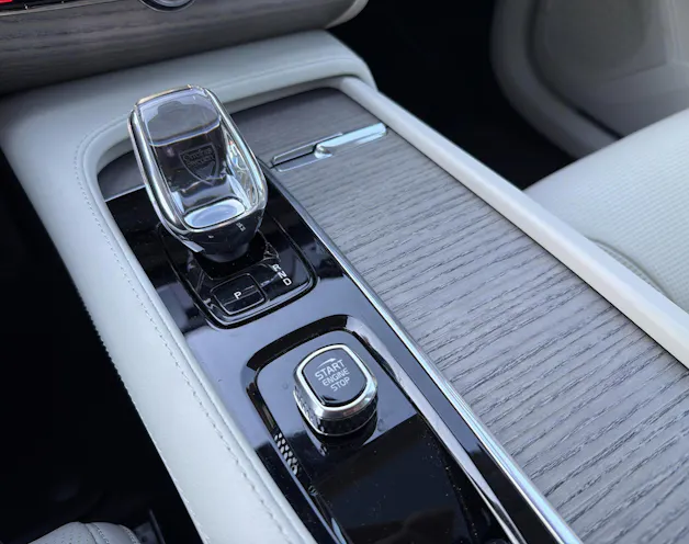 VOLVO XC90 2.0 T8 TE Ultimate Bright