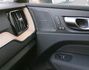 VOLVO XC60 2.0 T6 TE Plus Bright eAW