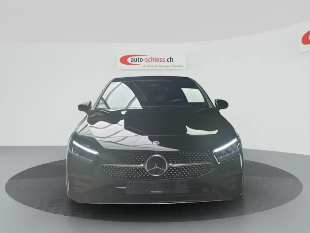 MERCEDES-BENZ A 180 AMG Line 7G-DCT