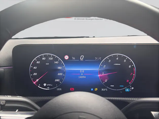 MERCEDES-BENZ A 180 AMG Line 7G-DCT