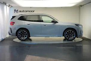 BMW X3 xDrive M50 48V M Sport Pro *AHK* *Panorama* *Iconic Glow*