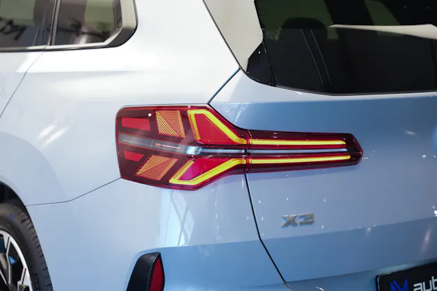 BMW X3 xDrive M50 48V M Sport Pro *AHK* *Panorama* *Iconic Glow*